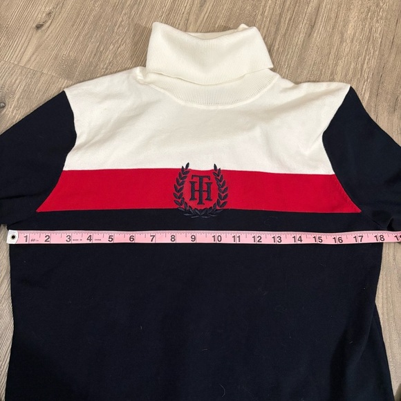 Tommy Hilfiger Women’s M Turtleneck Sweater Long Sleeve Embroidered Logo Buttons - Picture 6 of 12